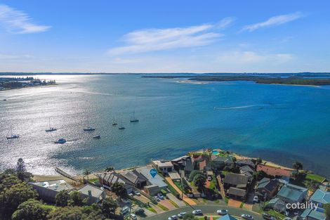 8 Woodlands Rd, Taren Point, NSW 2229