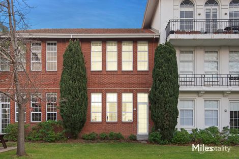 18/337 Station St, Thornbury, VIC 3071