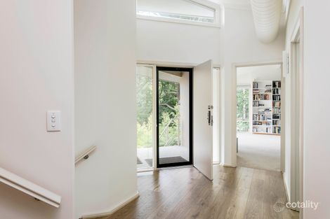 Property photo of 8 Rostrevor Road Stirling SA 5152