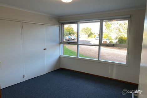 Property photo of 2/6 Hendriks Court Highton VIC 3216