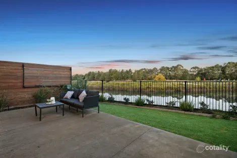 Property photo of 26 Emica Parade Knoxfield VIC 3180