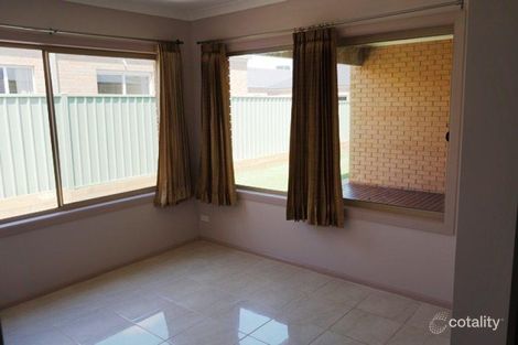 Property photo of 79 Botanical Drive Caroline Springs VIC 3023