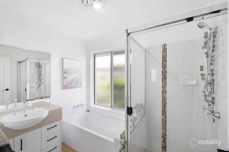 Property photo of 6 Chestwood Crescent Sippy Downs QLD 4556