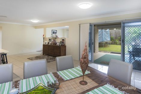 80 Hawkesbury Ave, Pacific Pines, QLD 4211