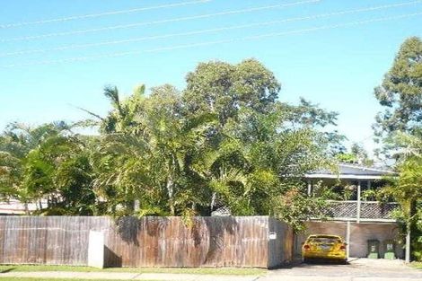 228 Government Rd, Labrador, QLD 4215