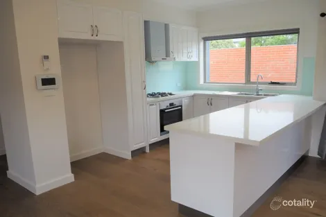 Property photo of 2/10 Symons Street Preston VIC 3072
