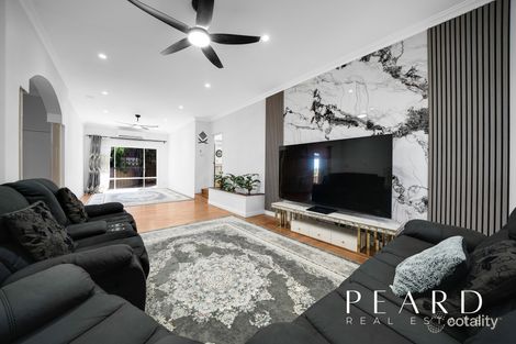 Property photo of 21 Woolmers Loop Landsdale WA 6065