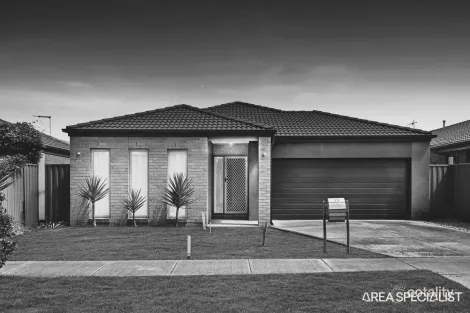 Property photo of 13 Native Way Kurunjang VIC 3337