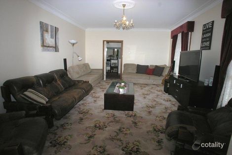 Property photo of 18 Namatjira Crescent Orange NSW 2800