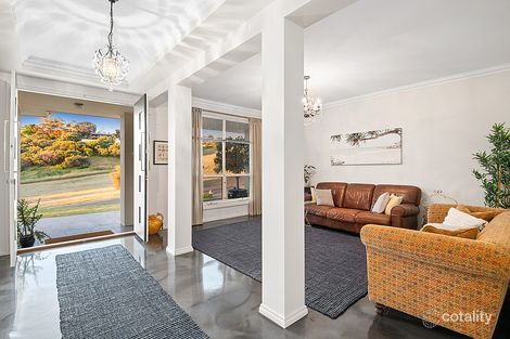 Property photo of 2 Nurlo Road Noarlunga Downs SA 5168