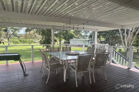 Property photo of 35 Carter Lane Dundathu QLD 4650