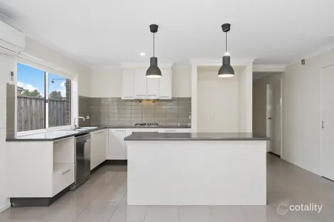 Property photo of 4 Wallaroo Way Doreen VIC 3754