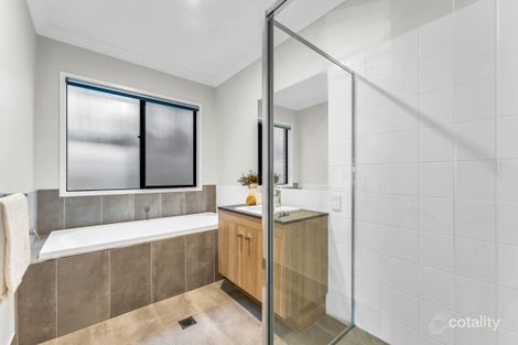 Property photo of 13 Bungil Way Spring Mountain QLD 4300