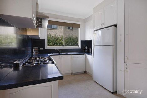 Property photo of 8 Bridges Avenue Wattle Grove NSW 2173