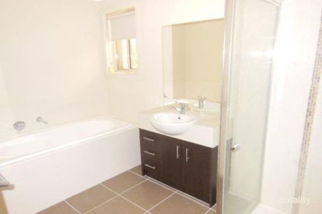 Property photo of 20 Longfield Way Deer Park VIC 3023
