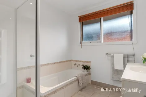 Property photo of 23 Harwell Road Ferntree Gully VIC 3156