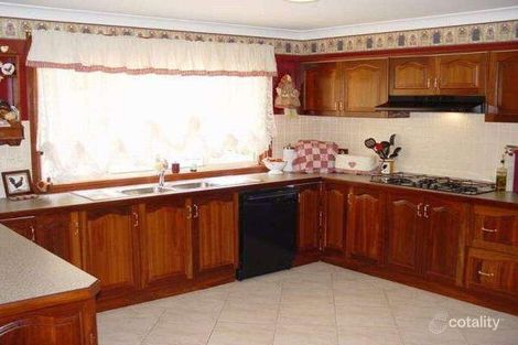 Property photo of 10 Koala Road Blaxland NSW 2774