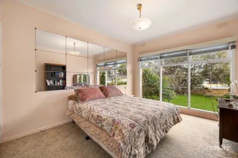 Property photo of 45 Edmonds Avenue Ashwood VIC 3147