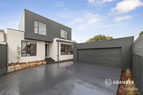 2/44 THIRD AVE, ROSEBUD, VIC 3939