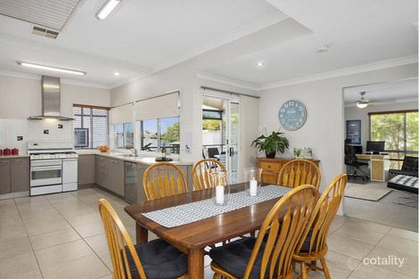 Property photo of 19 Thorpe Street Balmoral QLD 4171