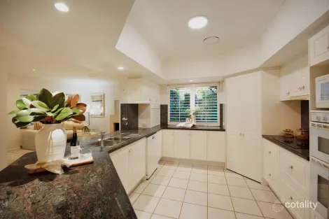 Property photo of 8 Williams Close Brookfield QLD 4069