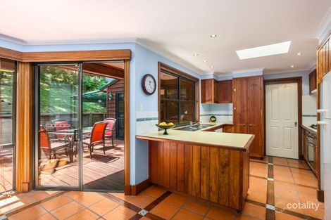 Property photo of 16 Alanson Avenue Bulli NSW 2516