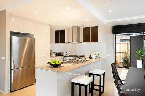 Property photo of 12 Castletown Boulevard Weir Views VIC 3338