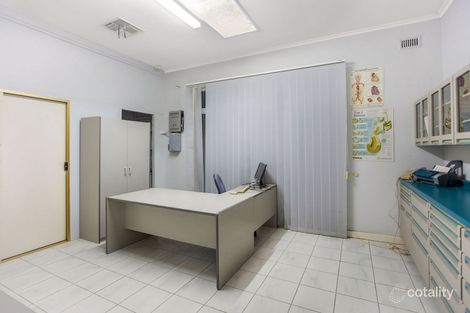 52 Hanson Rd, Woodville Gardens, SA 5012