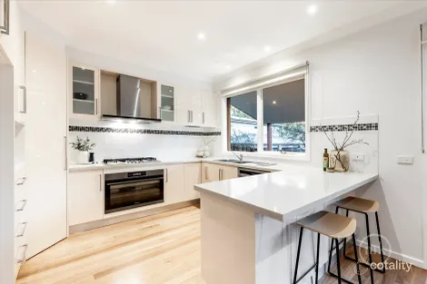 Property photo of 1/211 Rattray Road Montmorency VIC 3094