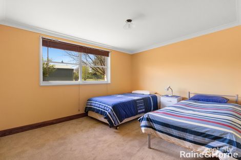 15 Hobson Cl, Eglinton, NSW 2795