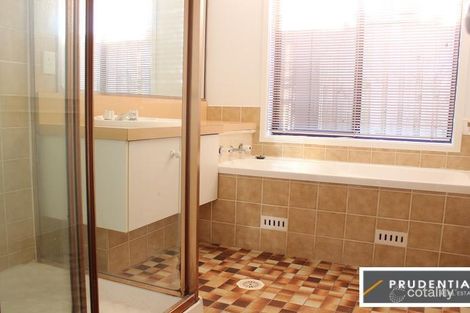 Property photo of 11 Mulgara Place St Helens Park NSW 2560