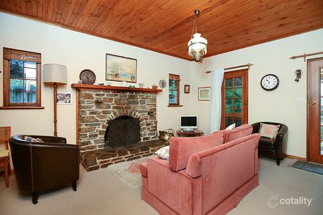 Property photo of 14 Gibson Avenue Victor Harbor SA 5211