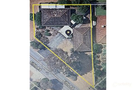 Property photo of 115B Fifth Road Armadale WA 6112