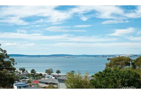 2/32 Auburn Rd, Kingston Beach, TAS 7050