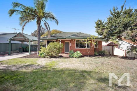 18 Romeo Rd, Coolbellup, WA 6163