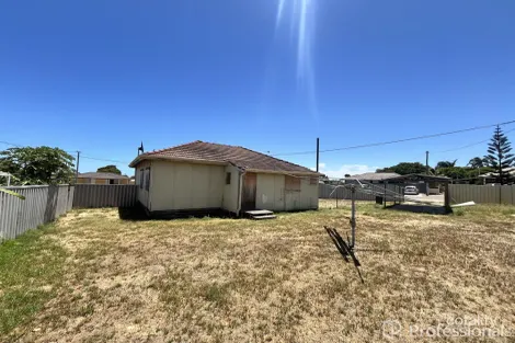 Property photo of 8 Ulmus Street Rangeway WA 6530