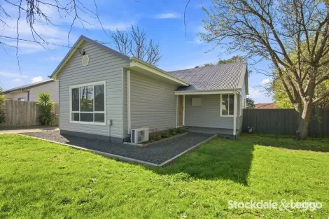 Property photo of 17 Foxlease Avenue Traralgon VIC 3844