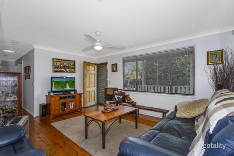 Property photo of 24 Arunta Avenue Kariong NSW 2250