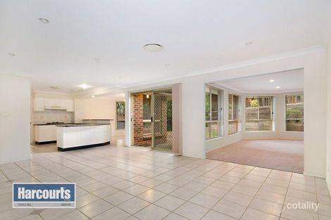 Property photo of 13 Evesham Court Norwest NSW 2153