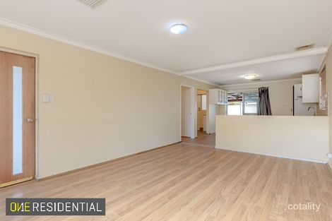 Property photo of 3 Chenies Rest Gosnells WA 6110