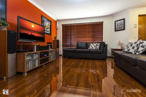 Property photo of 11 Argyle Place Yangebup WA 6164