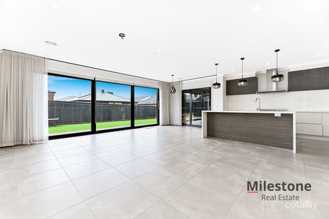 Property photo of 45 Terra Firma Circuit Clyde VIC 3978