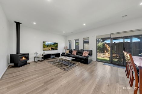 Property photo of 5 Nicastro Avenue Wollert VIC 3750