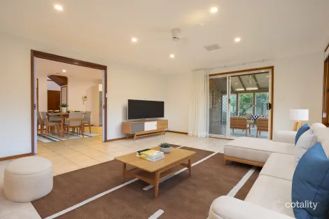 Property photo of 63 Crestview Drive Glenwood NSW 2768