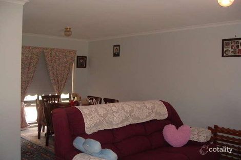 Property photo of 10 Hurd Street Ashmont NSW 2650