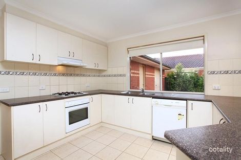 Property photo of 36 William Circuit Caroline Springs VIC 3023
