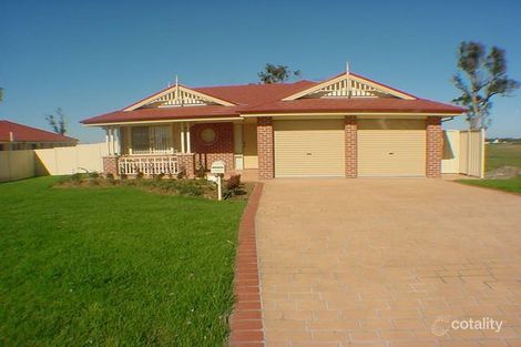 25 Sandalwood Ave, Thornton, NSW 2322