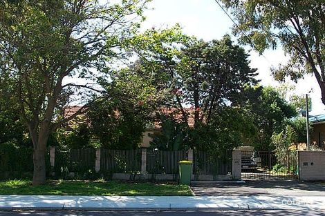 40 Counsel Rd, Coolbellup, WA 6163