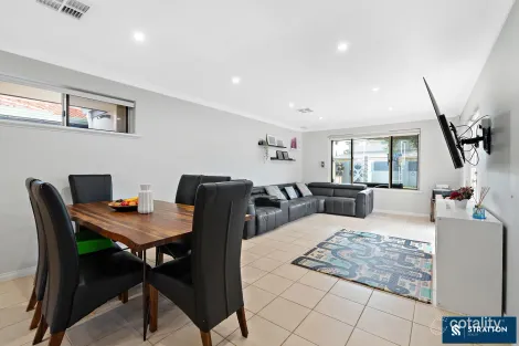 Property photo of 65 Alderley Square Wilson WA 6107