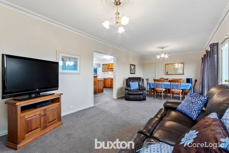 Property photo of 15 Knollbrook Close Highton VIC 3216